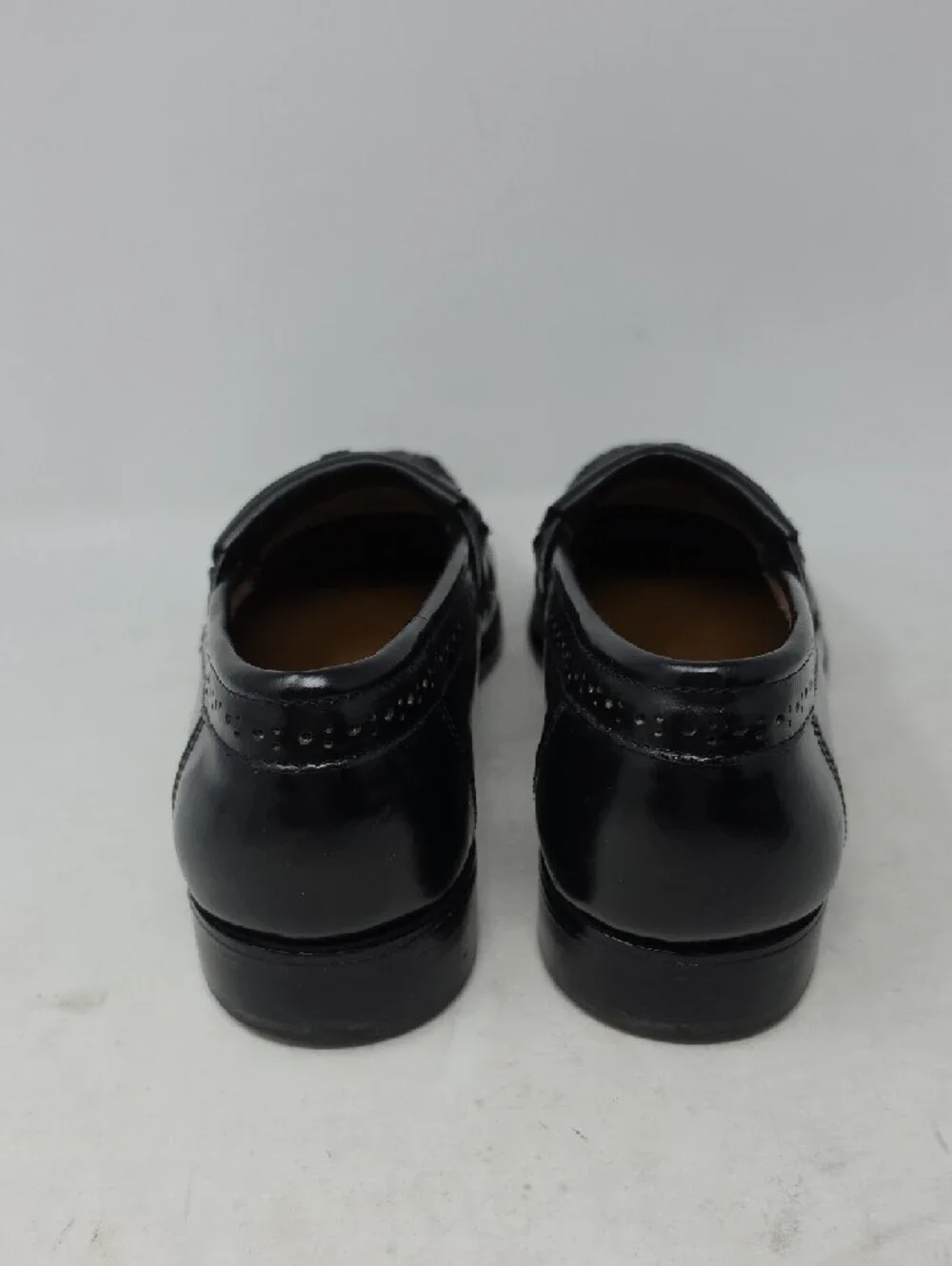 GH Bass Jeremy Classic Black Tassel Loafers Men's Size 9.5D